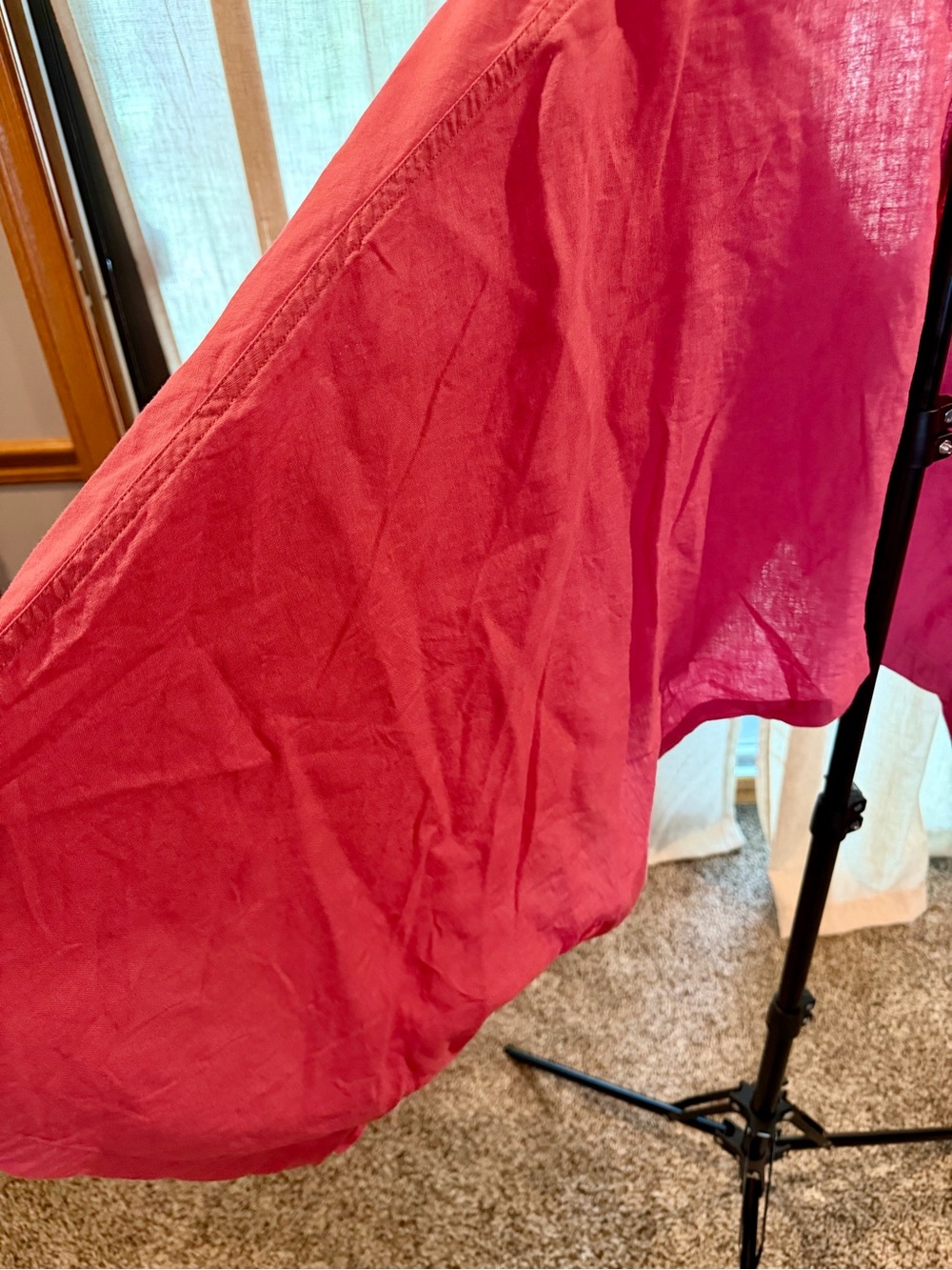Zara Raspberry V-Neck Lightweight Blouse - Picture 3 of 4